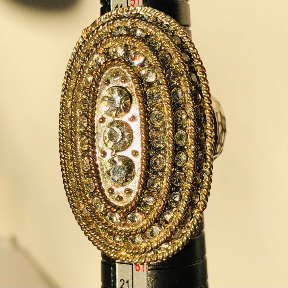 Stunning Inlayed Rhinestone Ring Sparkle Large - Picture 5 of 9